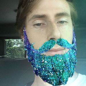 Meet your Posher, Christian